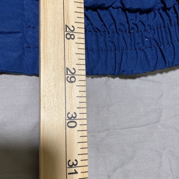 Chevrolet men’s windbreaker size X-Large - Picture 8 of 8